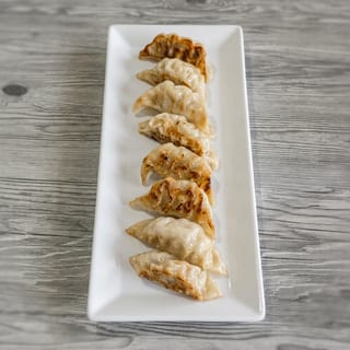 Steamed Pork Gyoza (8pcs)